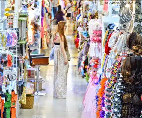 beberapa alasan mengapa fashion Bangkok bisa murah